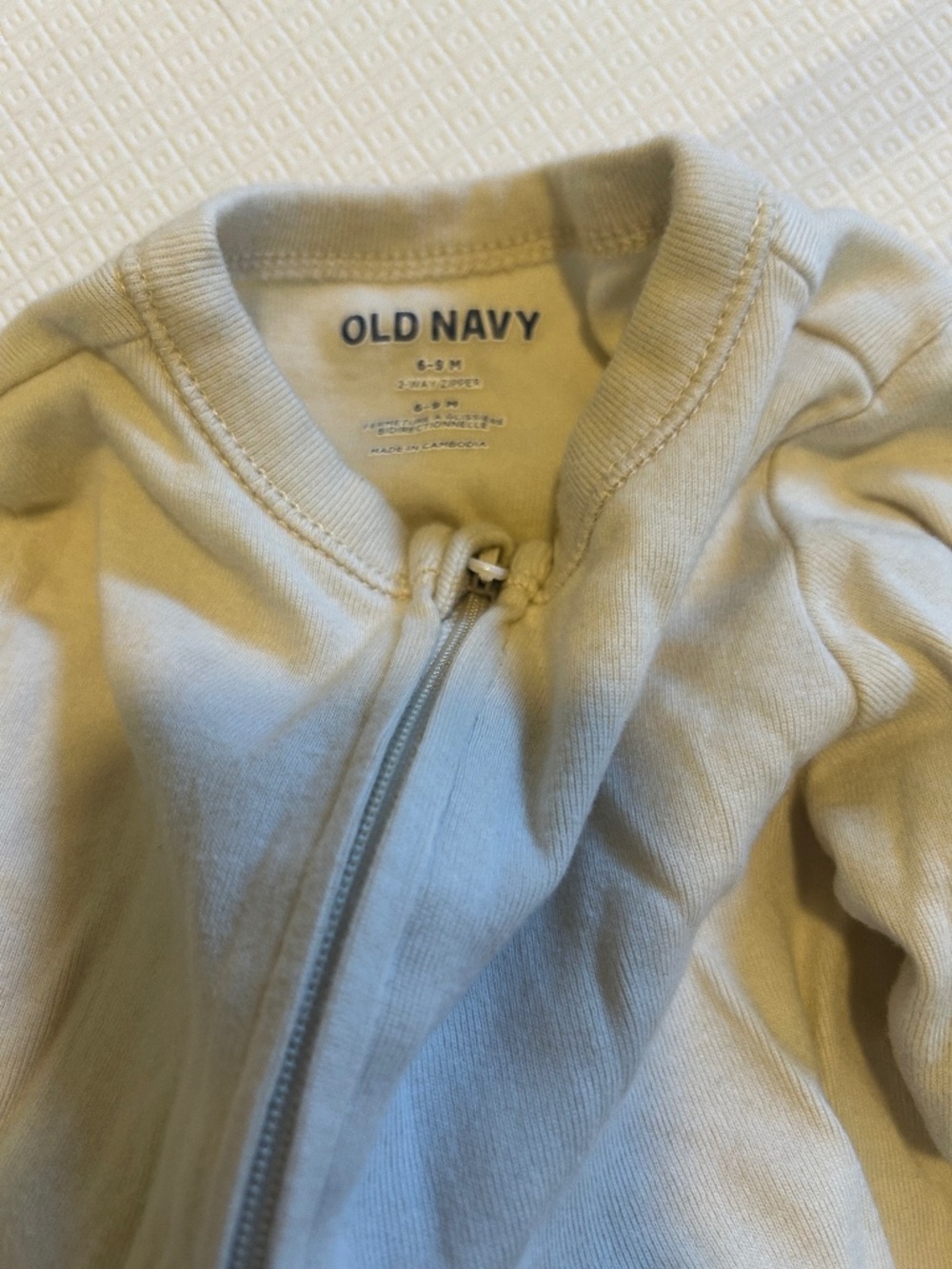 Old navy footie with two-way zipper